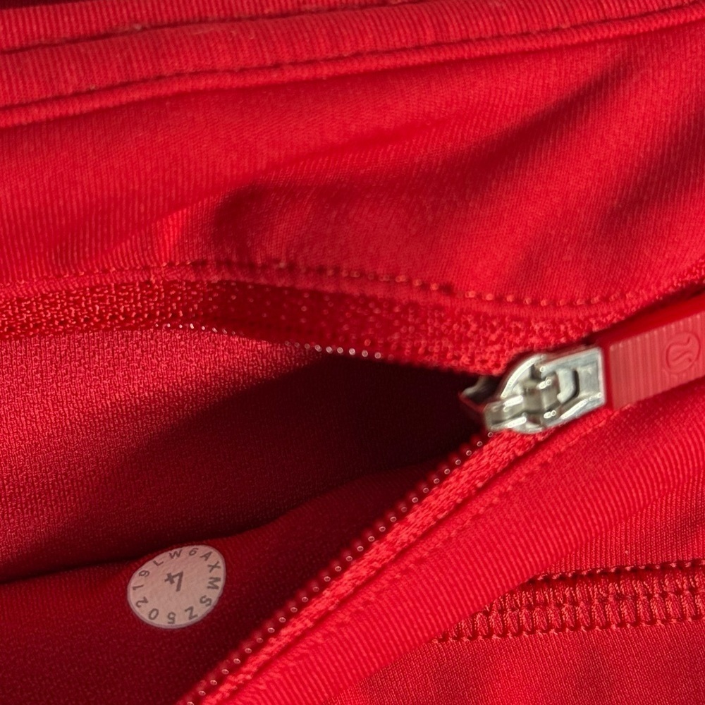 Lululemon Pace Rival Crop - Picture 5 of 9